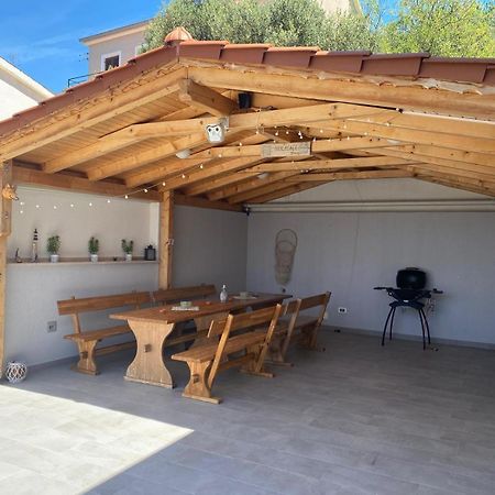 Villa Pina Tisno Apartment Zonsa 2 Pers Kültér fotó