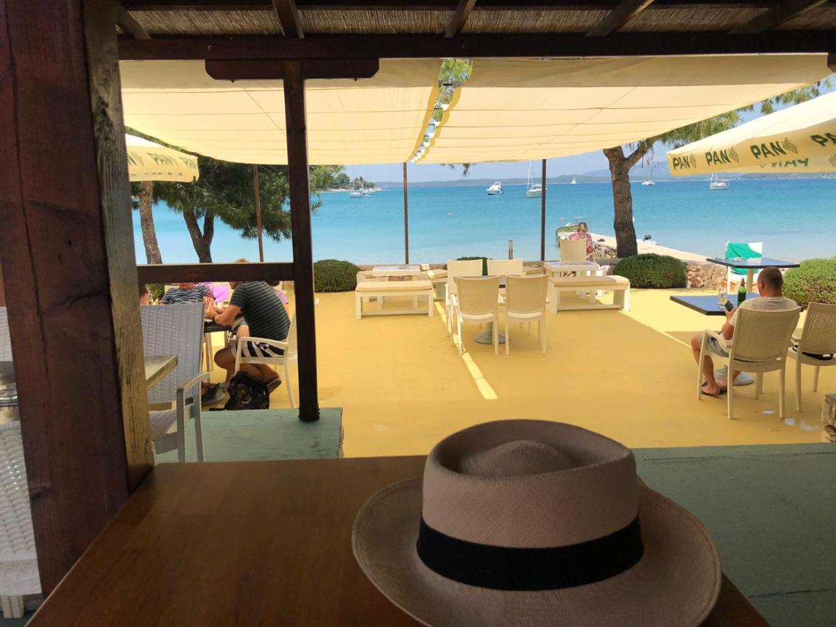 Villa Pina Tisno Apartment Zonsa 2 Pers Kültér fotó